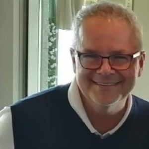 Meet your Posher, Robert